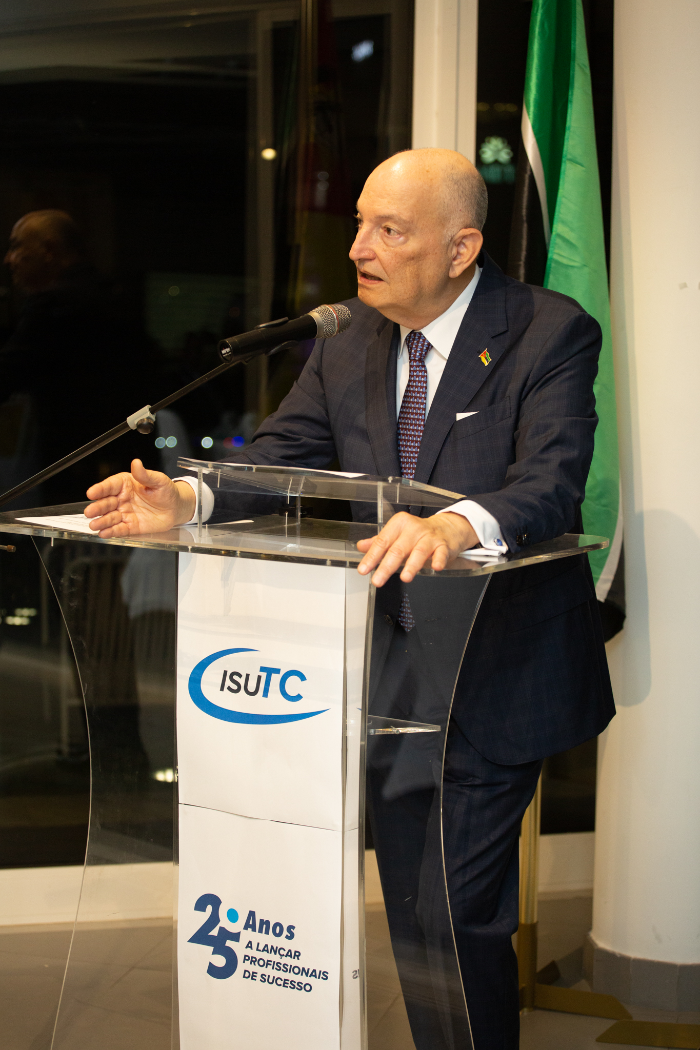 Transcom assinala encerramento dos 25 anos do ISUTC em encontro institucional com parceiros e representantes oficiais